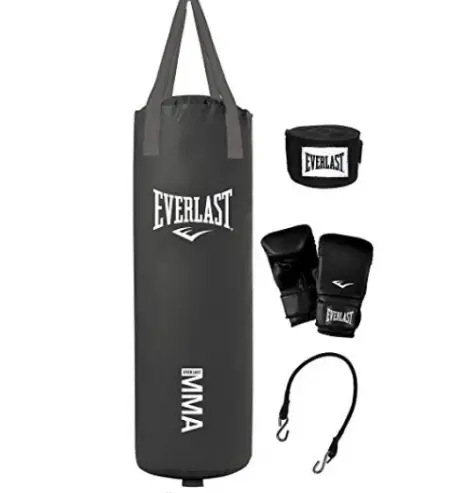 6. Everlast Heavy Bag Kit